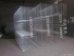 供应鸡鸽兔笼，狐狸笼，貉笼，鹌鹑笼，宠物笼及饮水器