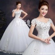 婚纱外景拍摄，晚礼服敬酒服出租，婚礼跟拍，摄影摄像